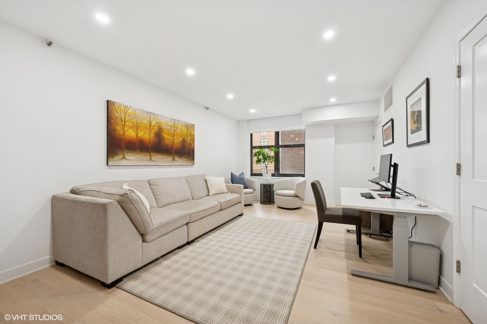 55 West Delaware Place, Unit 413 Chicago, IL 60610 - Photo 23 of 29