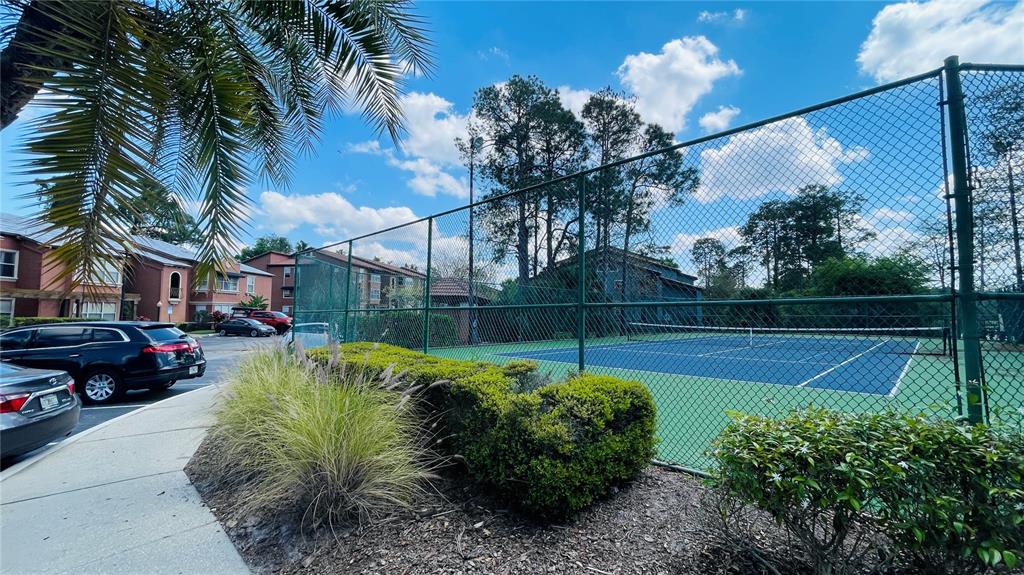 5128 Conroy Road, Unit 13 Orlando, FL 32811 - Photo 24 of 39 Gallery Image 24