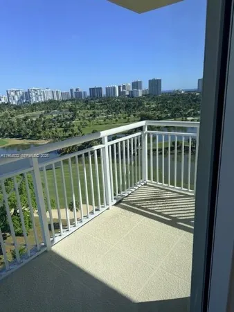 $3,600 | Turnberry on the Green Condominiums, Aventura, FL 33180