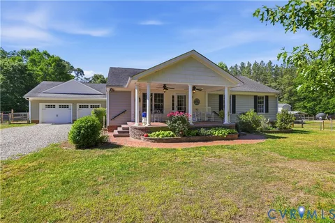 $629,000 | 4005 West Chapel Drive, Goochland, VA 23063