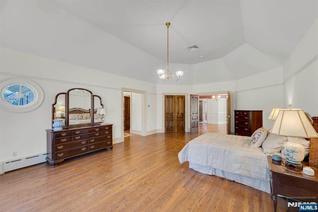 213 Stokes Farm Road Franklin Lakes, NJ 07417 - Photo 19 of 47