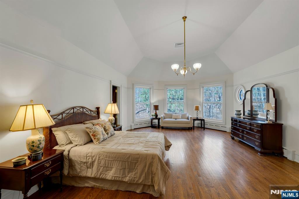 213 Stokes Farm Road Franklin Lakes, NJ 07417 - Photo 20 of 47