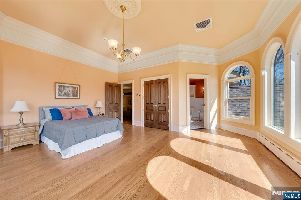 213 Stokes Farm Road Franklin Lakes, NJ 07417 - Photo 31 of 47