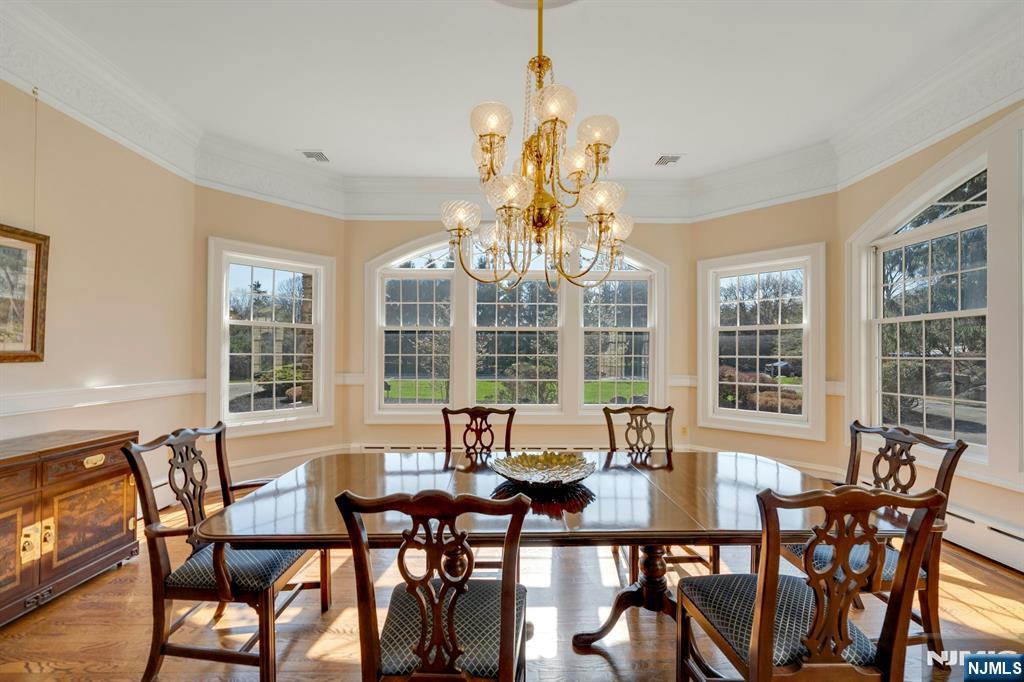 213 Stokes Farm Road Franklin Lakes, NJ 07417 - Photo 7 of 47