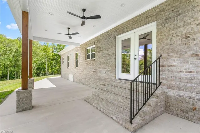 $839,000 | 6922 Charnel Lane, Pleasant Garden, NC 27313