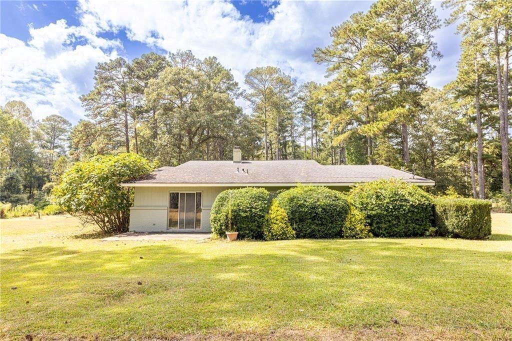 225 Banks Road Fayetteville, GA 30214 - Photo 21 of 26 a view of a house with a yard