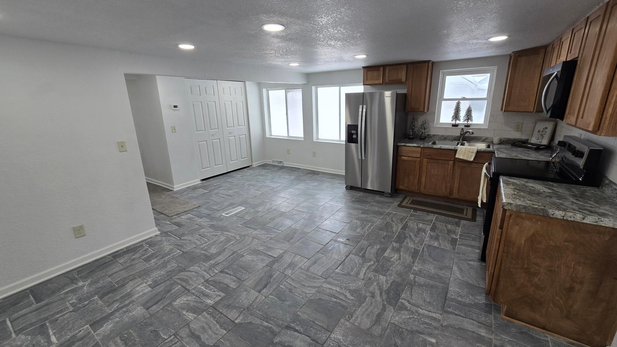 1201 L Street Northeast Brainerd, MN 56401 - Photo 12 of 36