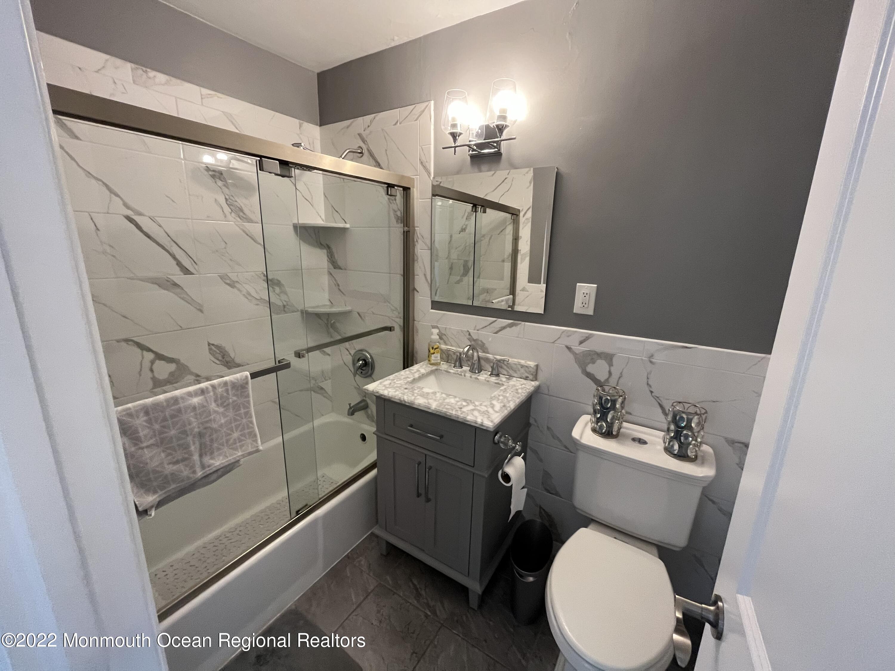 28 Riverside Avenue, Unit 10B Red Bank, NJ 07701 - Photo 12 of 28 B470C56D-C625-4DB4-A98E-3F39CC65D14F