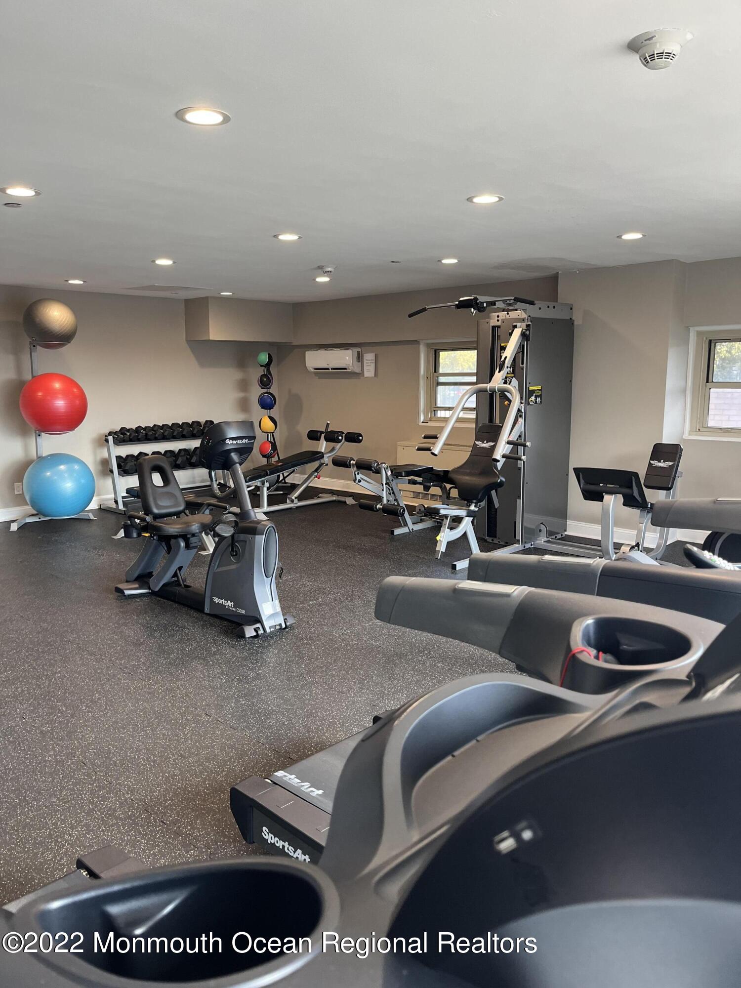 28 Riverside Avenue, Unit 10B Red Bank, NJ 07701 - Photo 23 of 28 IMG_8952