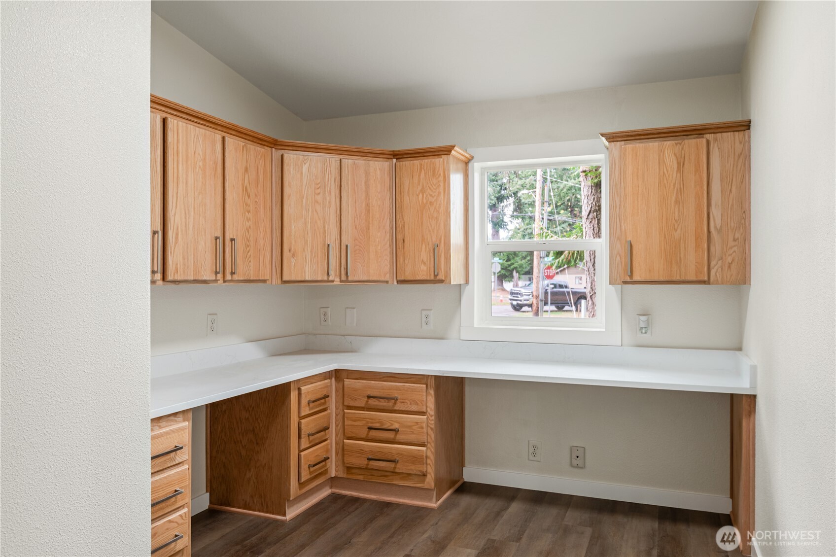 509 Northwest Clark Avenue Winlock, WA 98596 - Photo 12 of 34