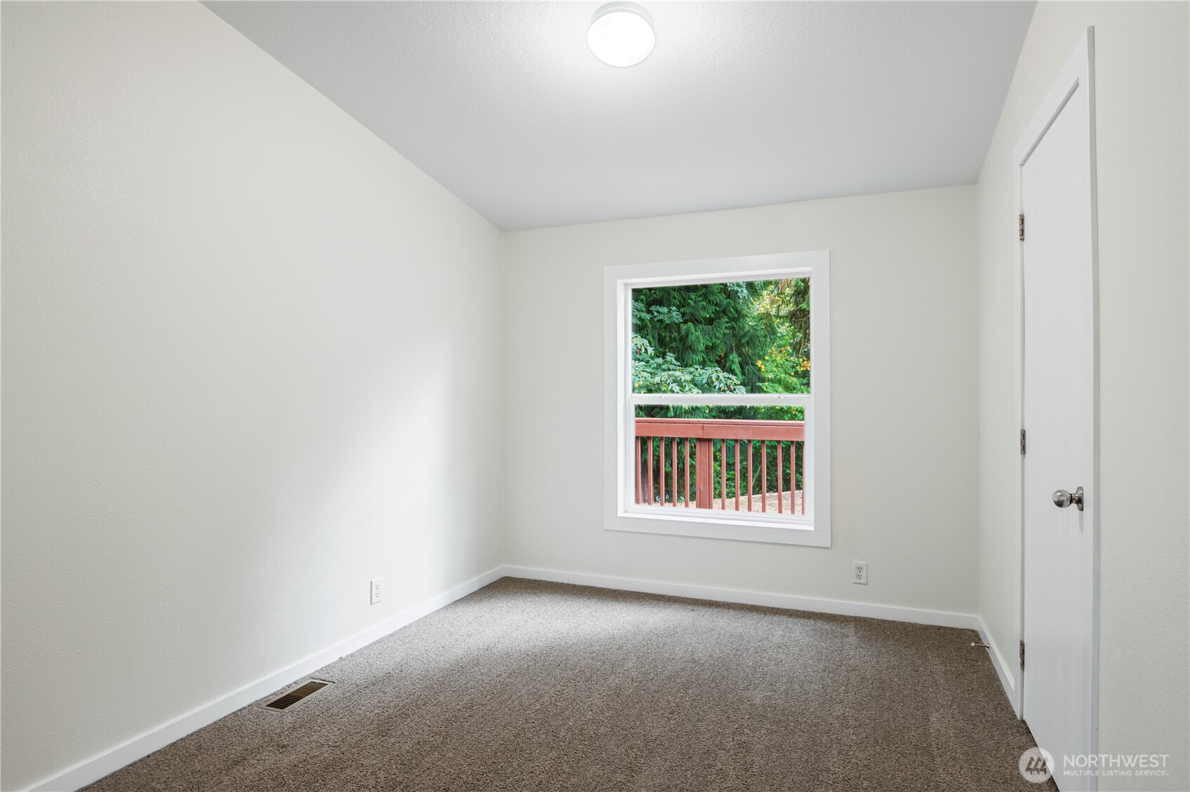 509 Northwest Clark Avenue Winlock, WA 98596 - Photo 23 of 34