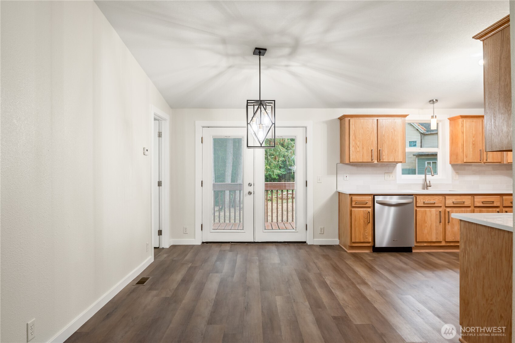 509 Northwest Clark Avenue Winlock, WA 98596 - Photo 6 of 34