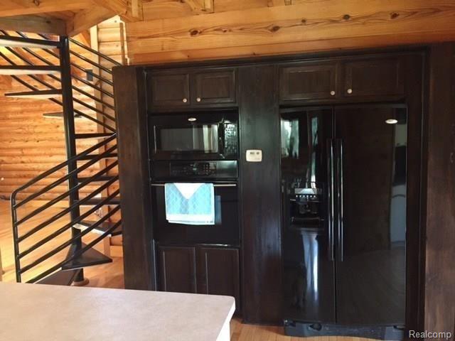 31723 Sibley Road Romulus, MI 48174 - Photo 11 of 25