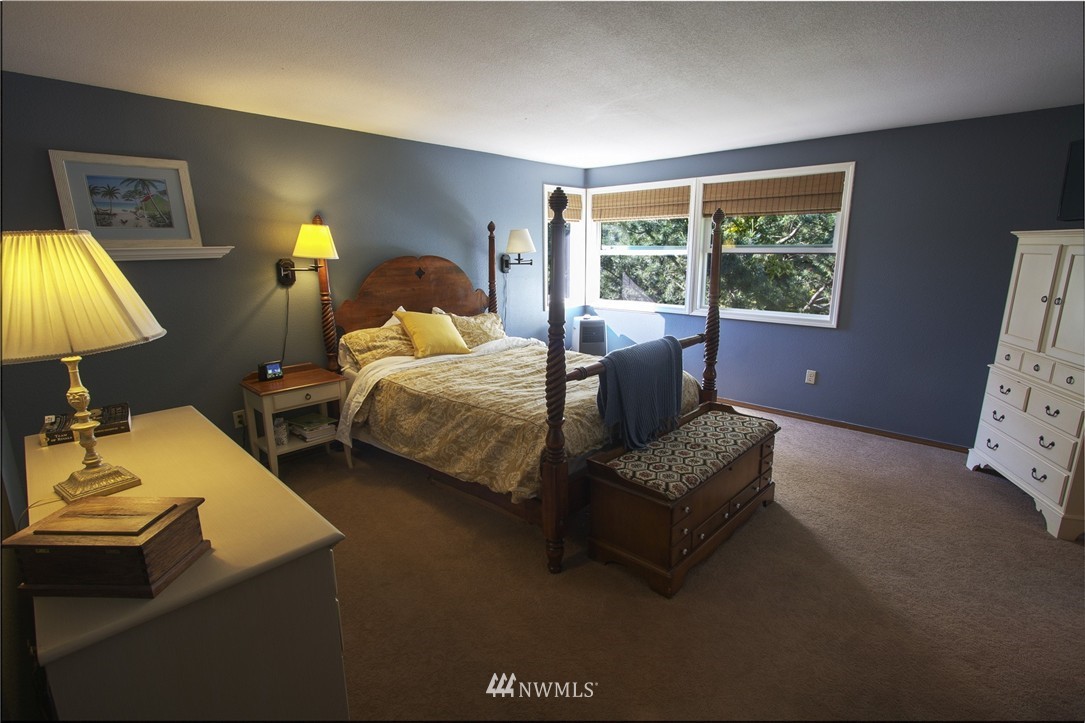 15436 Southeast 182nd Street Renton, WA 98058 - Photo 14 of 25 Gallery Image 14