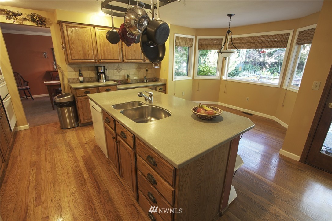 15436 Southeast 182nd Street Renton, WA 98058 - Photo 8 of 25 Gallery Image 8