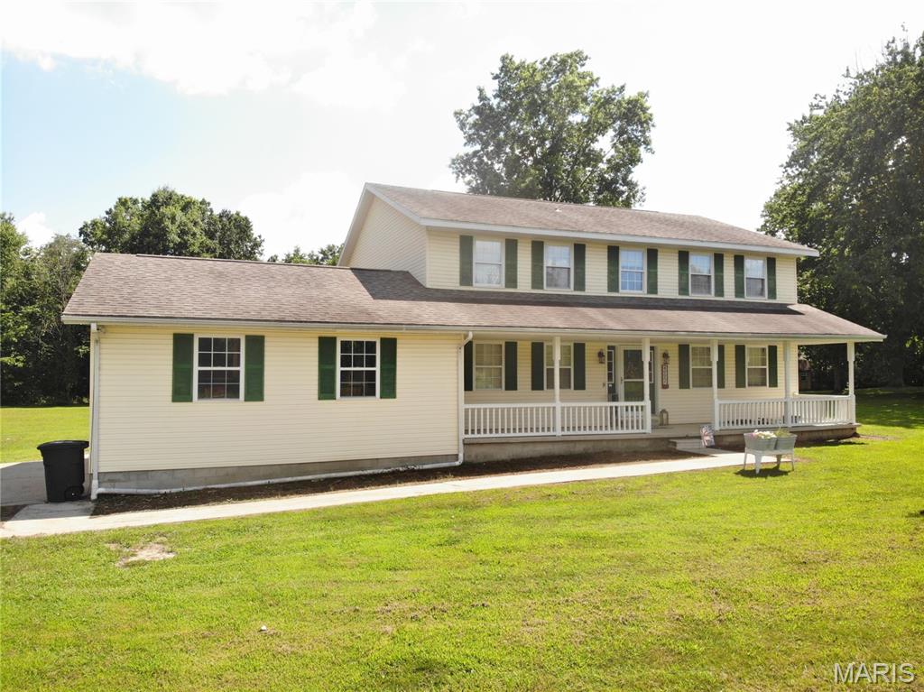 4992 Cross Road Salem, IL 62881 - Photo 1 of 30