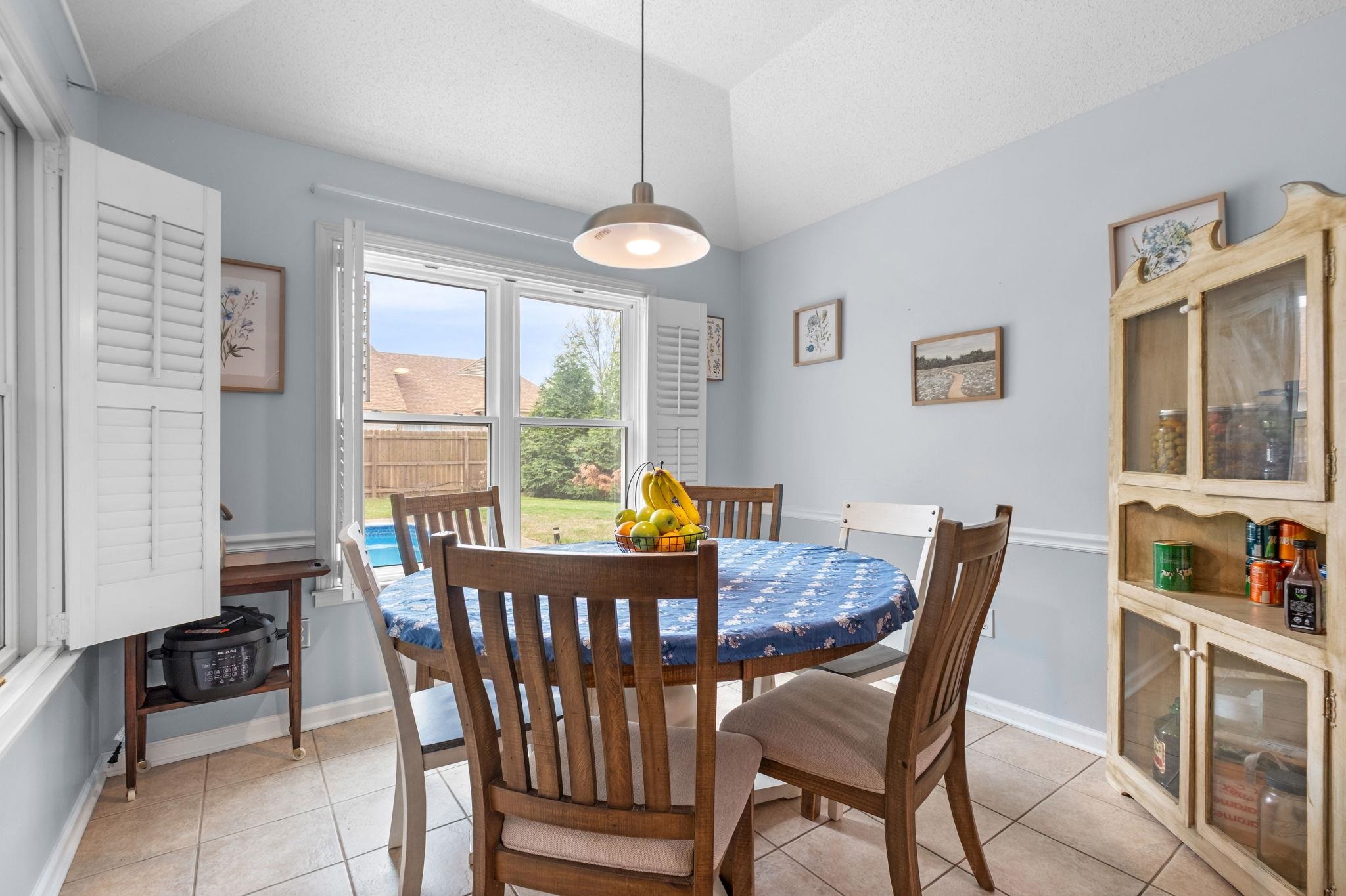 9333 Breakstone Cove Collierville, TN 38017 - Photo 11 of 34