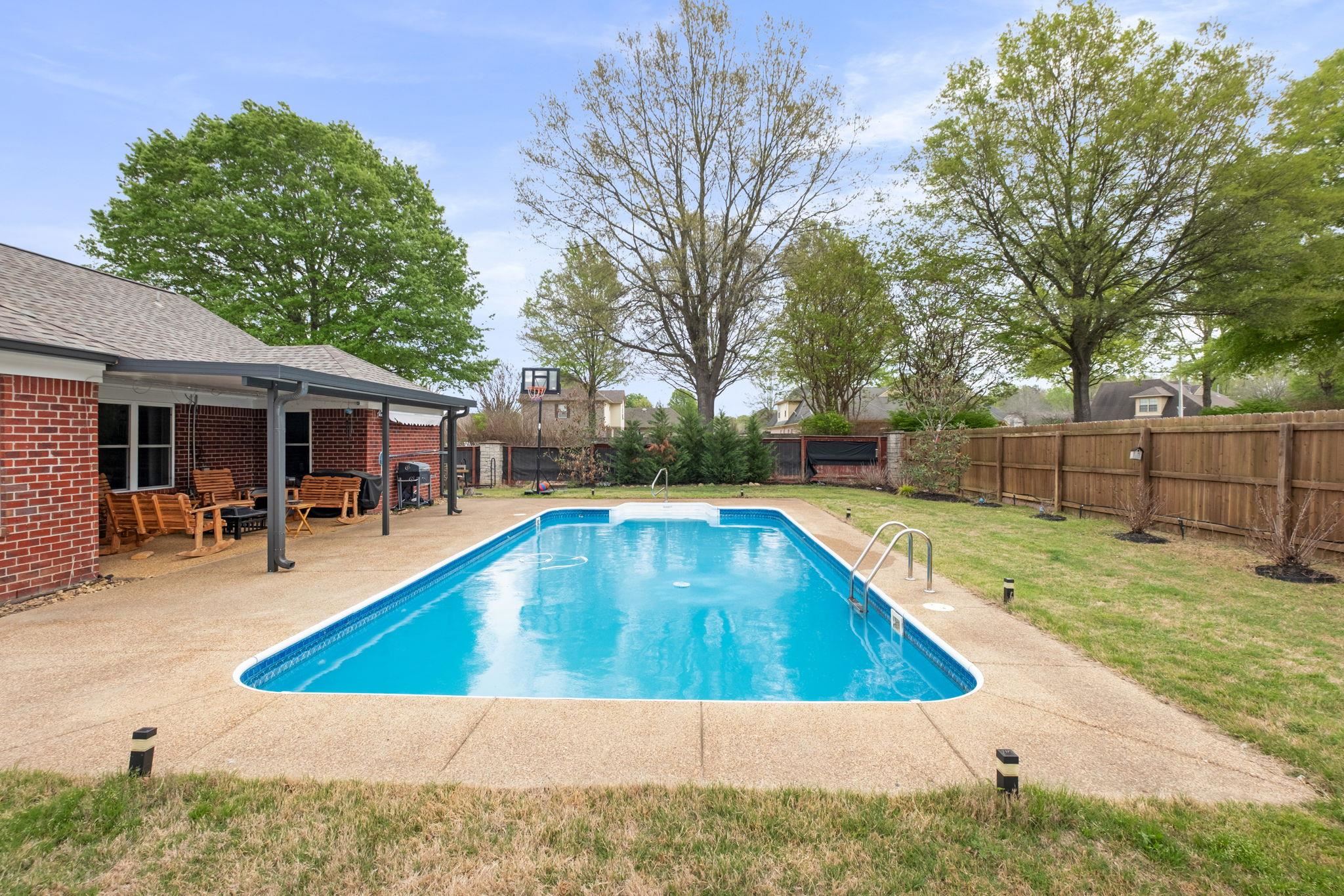 9333 Breakstone Cove Collierville, TN 38017 - Photo 28 of 34