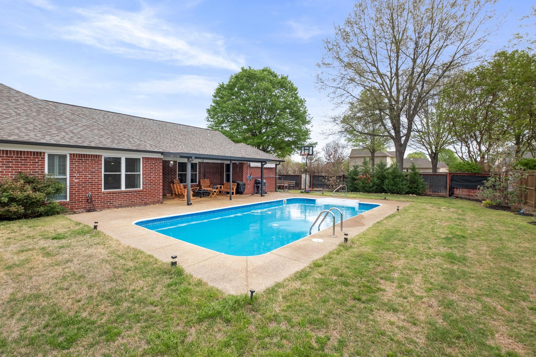 9333 Breakstone Cove Collierville, TN 38017 - Photo 31 of 34