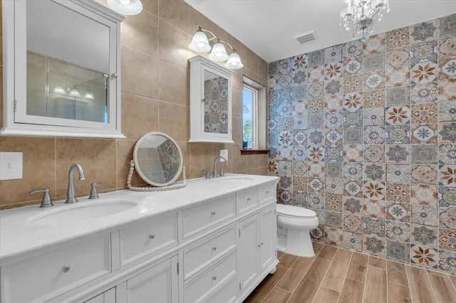 $1,395,000 | 1015 Bayshore Drive, Terra Ceia, FL 34250