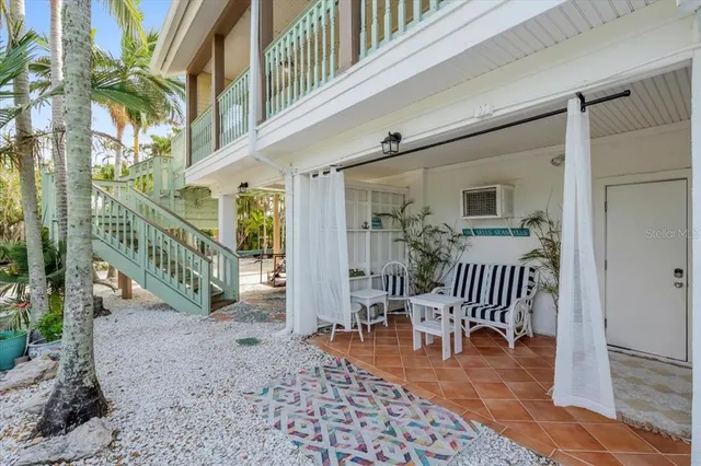 $1,395,000 | 1015 Bayshore Drive, Terra Ceia, FL 34250