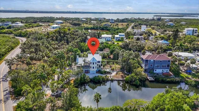 $1,395,000 | 1015 Bayshore Drive, Terra Ceia, FL 34250