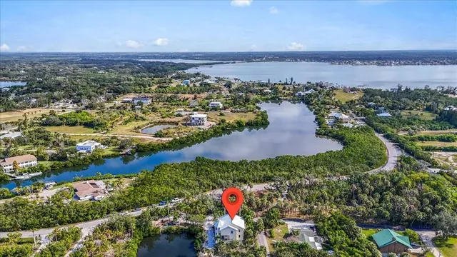 $1,395,000 | 1015 Bayshore Drive, Terra Ceia, FL 34250