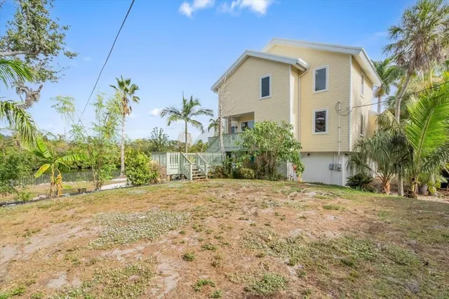 $1,395,000 | 1015 Bayshore Drive, Terra Ceia, FL 34250