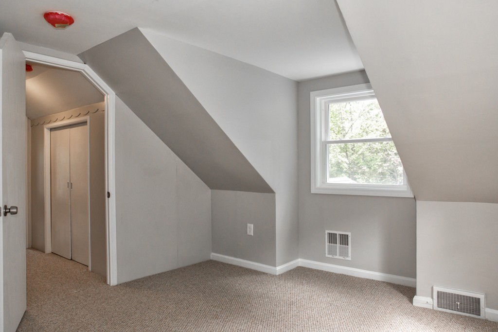 99 Judson Street Springfield, MA 01104 - Photo 23 of 28