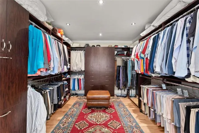 $779,900 | 669 Dixon Drive, Gainesville, GA 30501