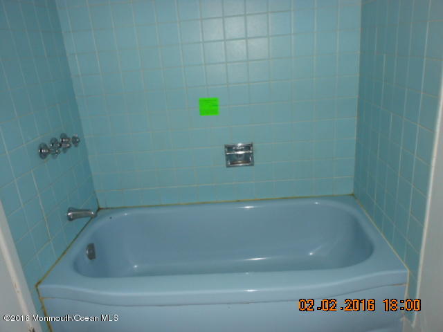 703 Lloyd Road Aberdeen, NJ 07747 - Photo 15 of 18 DSCN8775