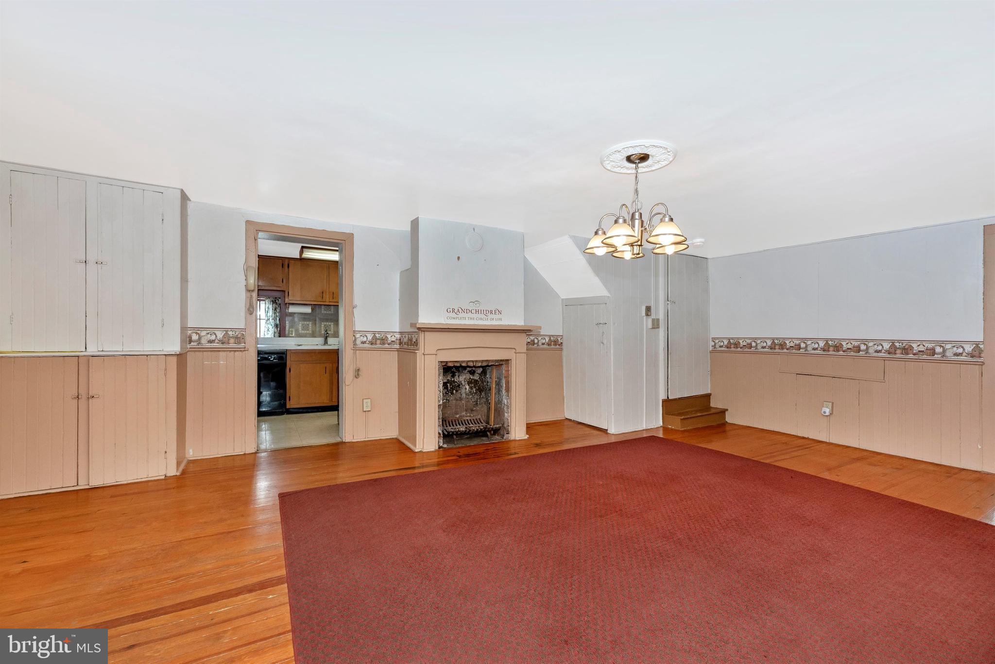 12030 Lookingbill Road Keymar, MD 21757 - Photo 32 of 58 Dining room with decorative fireplace