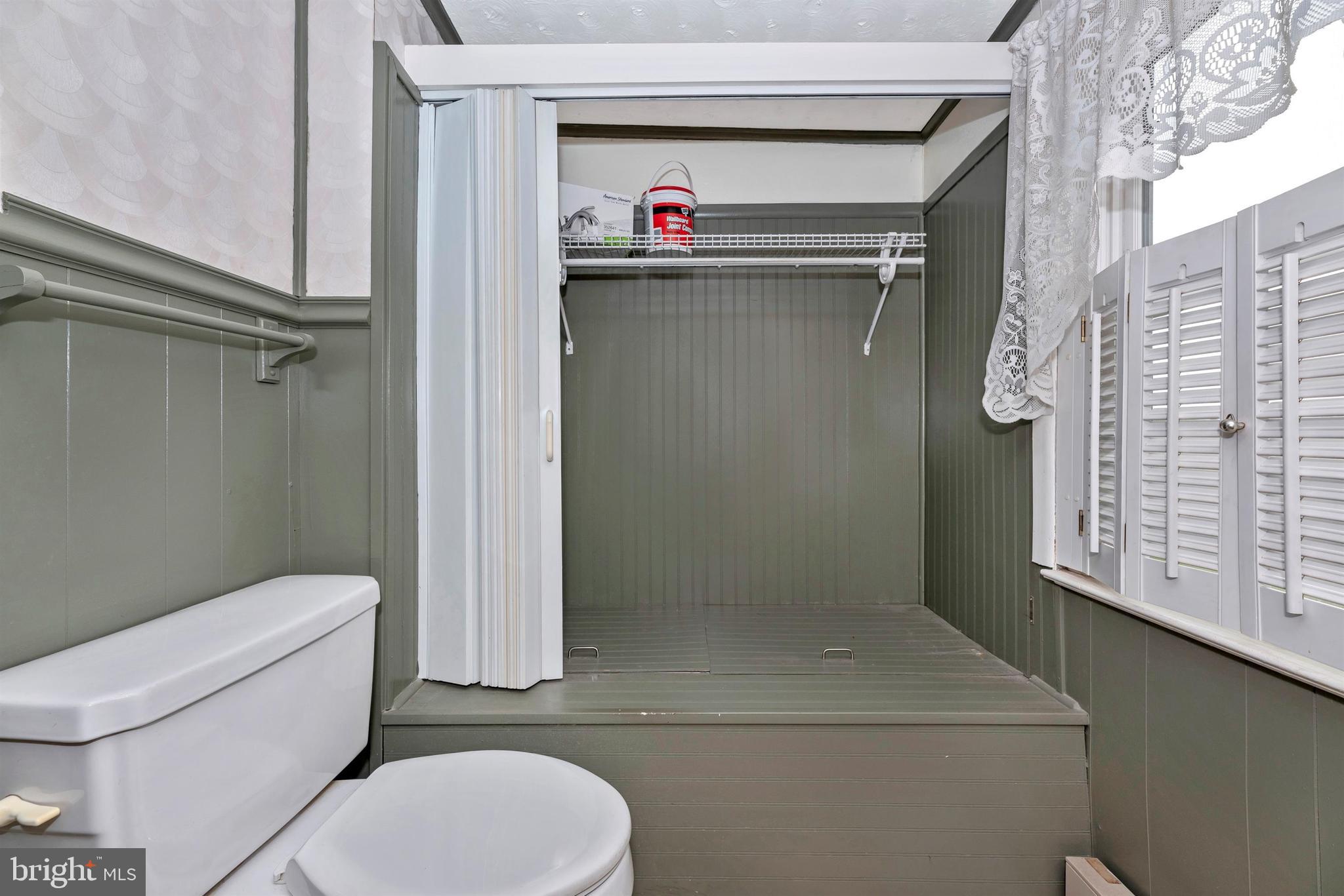 12030 Lookingbill Road Keymar, MD 21757 - Photo 41 of 58 Tub underneath could be recommissioned