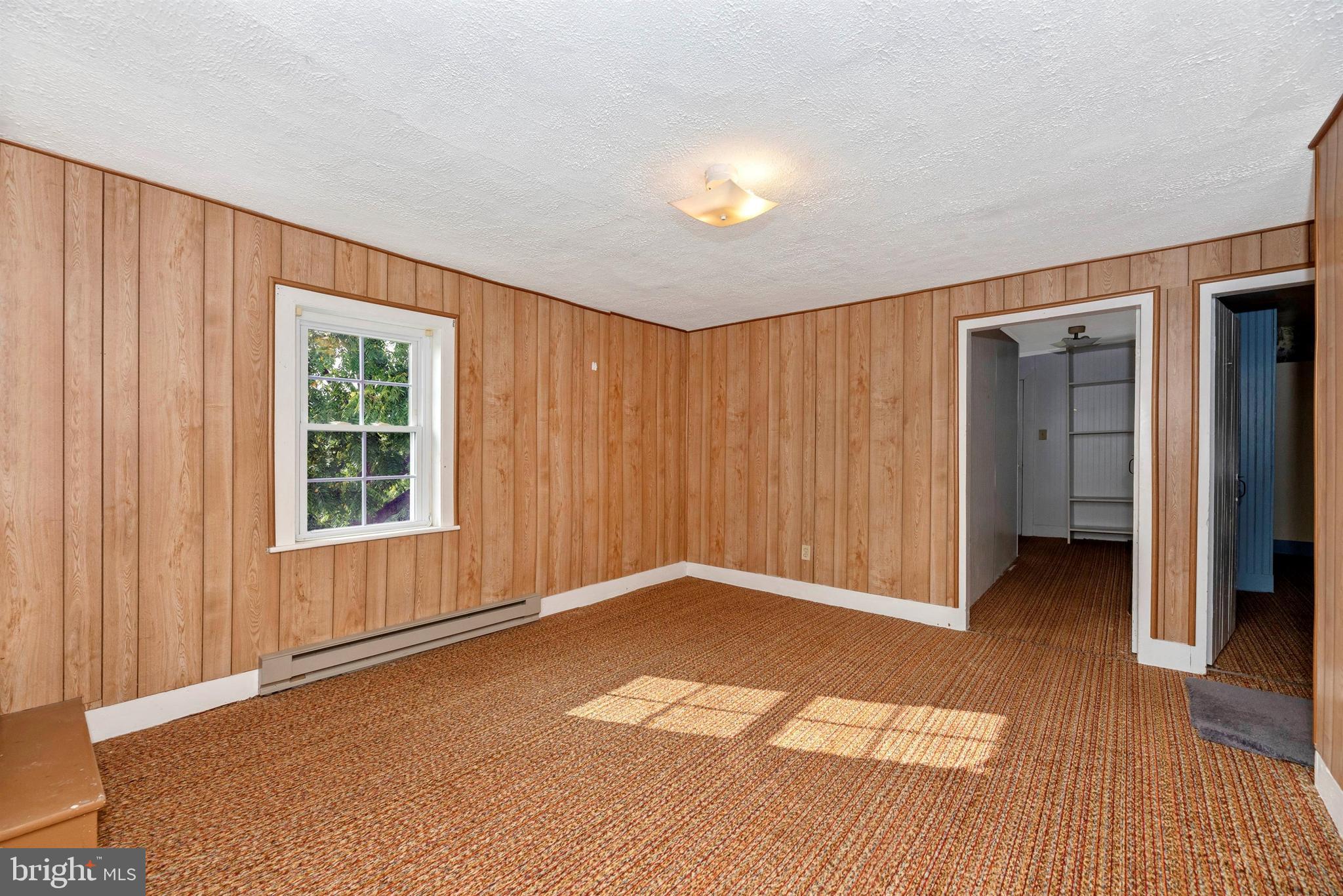 12030 Lookingbill Road Keymar, MD 21757 - Photo 45 of 58 2nd floor landing - could be another bedroom