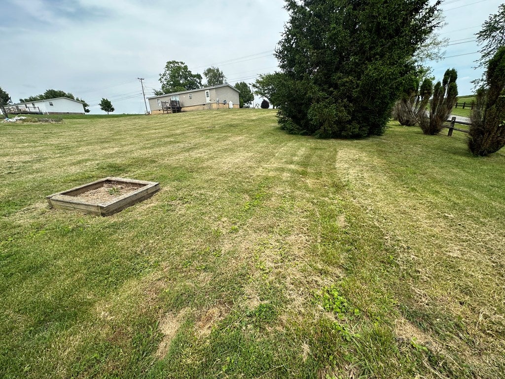 1440 Fairview Road Galax, VA 24333 - Photo 9 of 24 Gallery Image 9