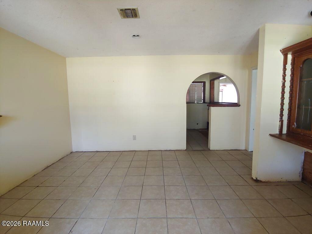 4412 Freetown Road New Iberia, LA 70560 - Photo 10 of 24 10 Dining Room
