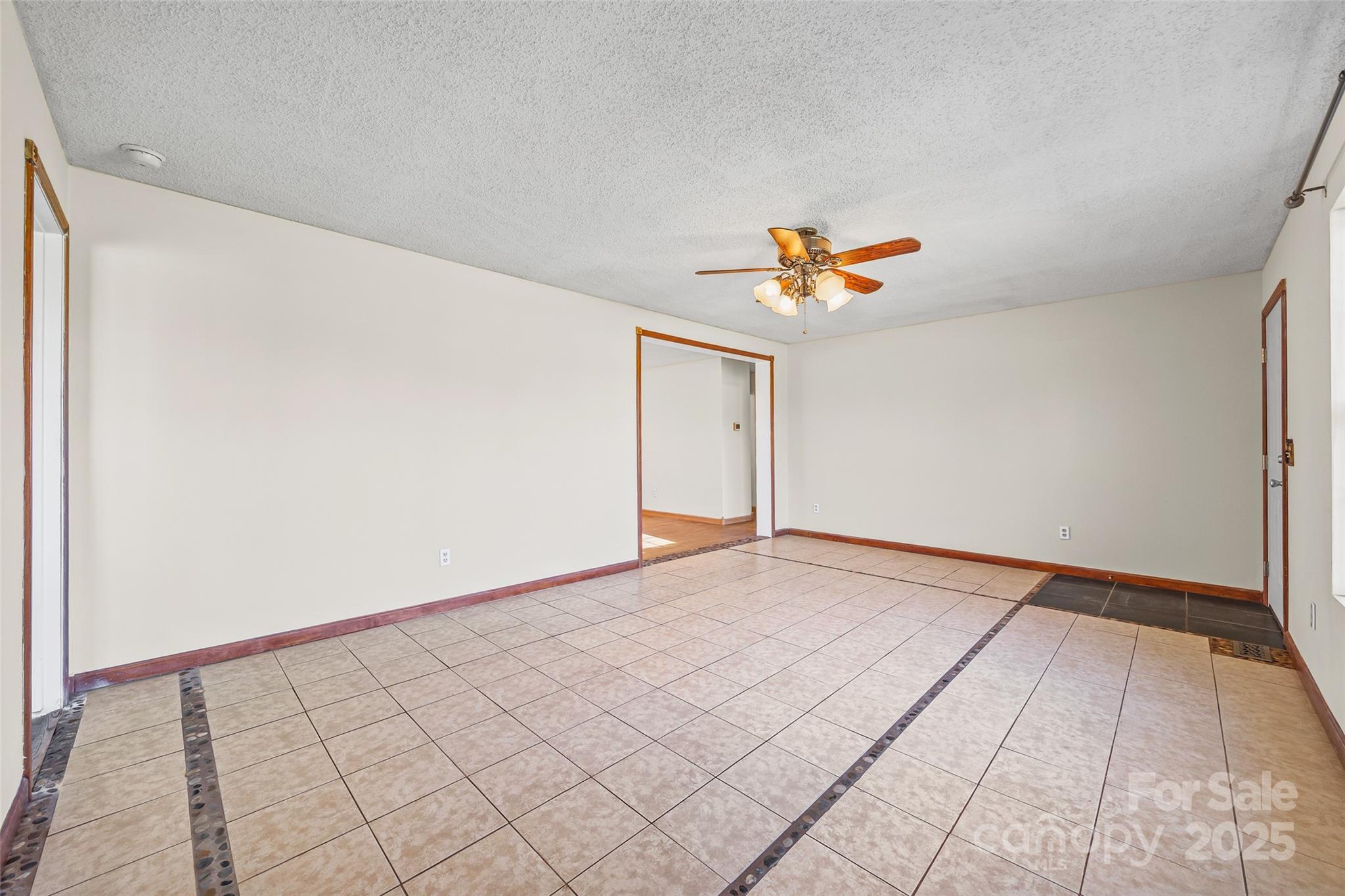 211 State Rd S-46-167 York, SC 29745 - Photo 4 of 24