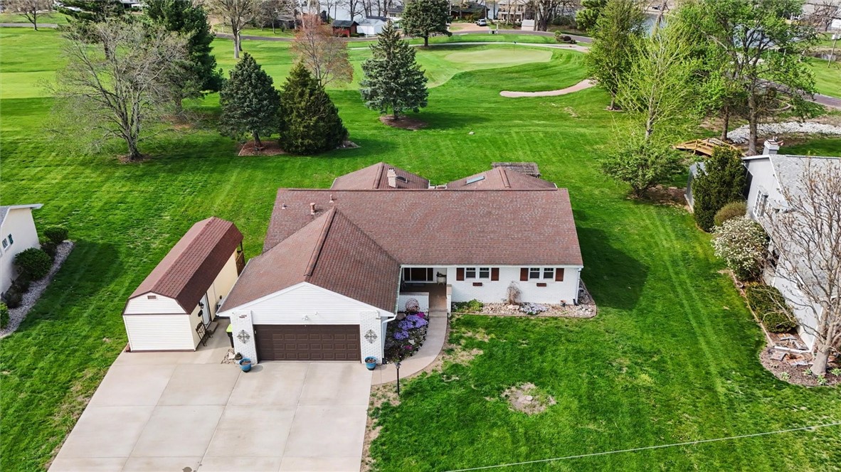 1708 Oakmont Drive Decatur, IL 62521 - Photo 2 of 39