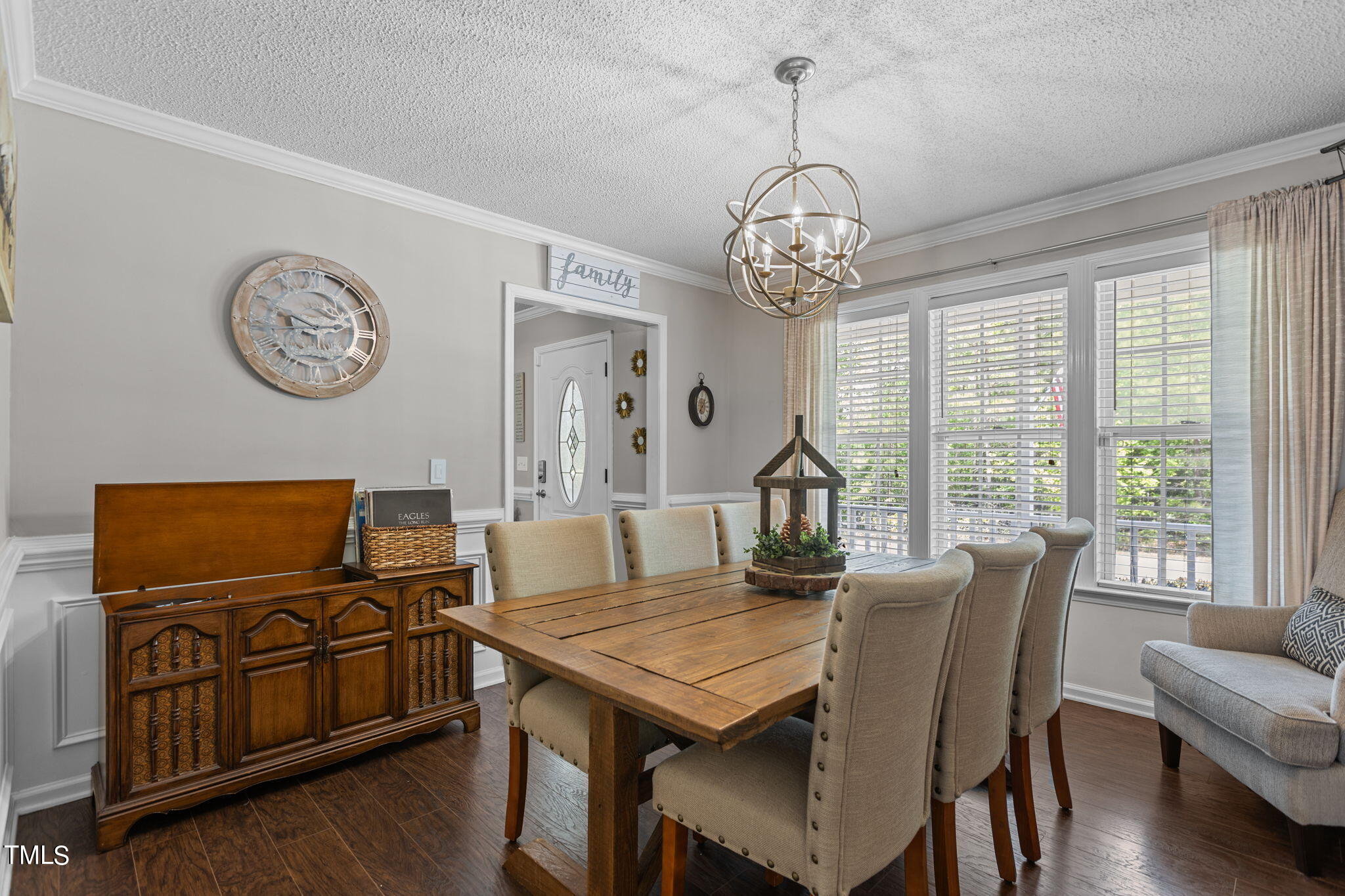 1933 Middle Ridge Drive Willow Spring, NC 27592 - Photo 4 of 45 Middle Ridge Dining