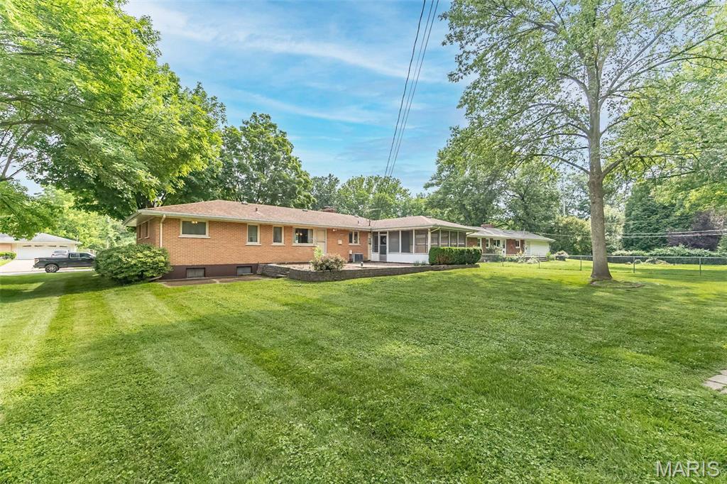 737 Smith Drive Ballwin, MO 63011 - Photo 27 of 31