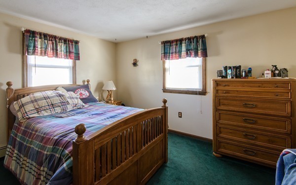 10 Warren Road Tewksbury, MA 01876 - Photo 14 of 21 Gallery Image 14