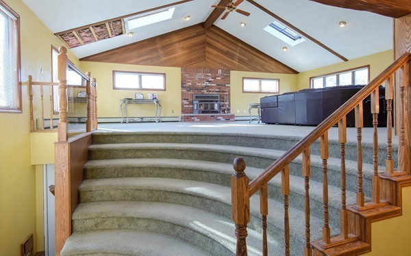 10 Warren Road Tewksbury, MA 01876 - Photo 7 of 21 Gallery Image 7