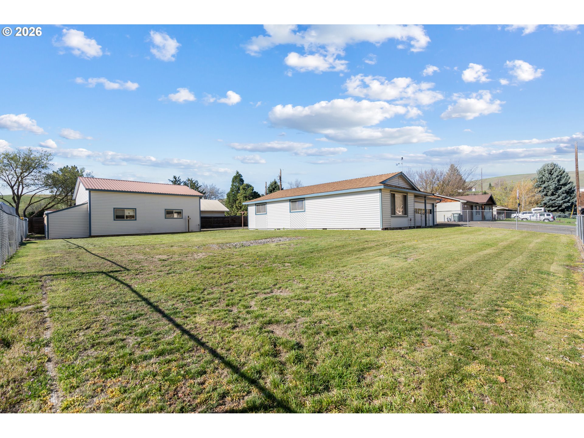 4214 Southwest Vista Avenue Pendleton, OR 97801 - Photo 28 of 33