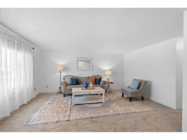$379,000 | 4214 Southwest Vista Avenue, Pendleton, OR 97801