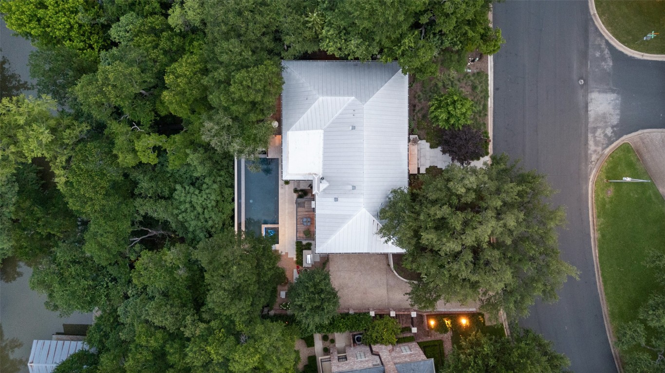 2908 Scenic Drive Austin, TX 78703 - Photo 39 of 40 an aerial view of a house with a yard