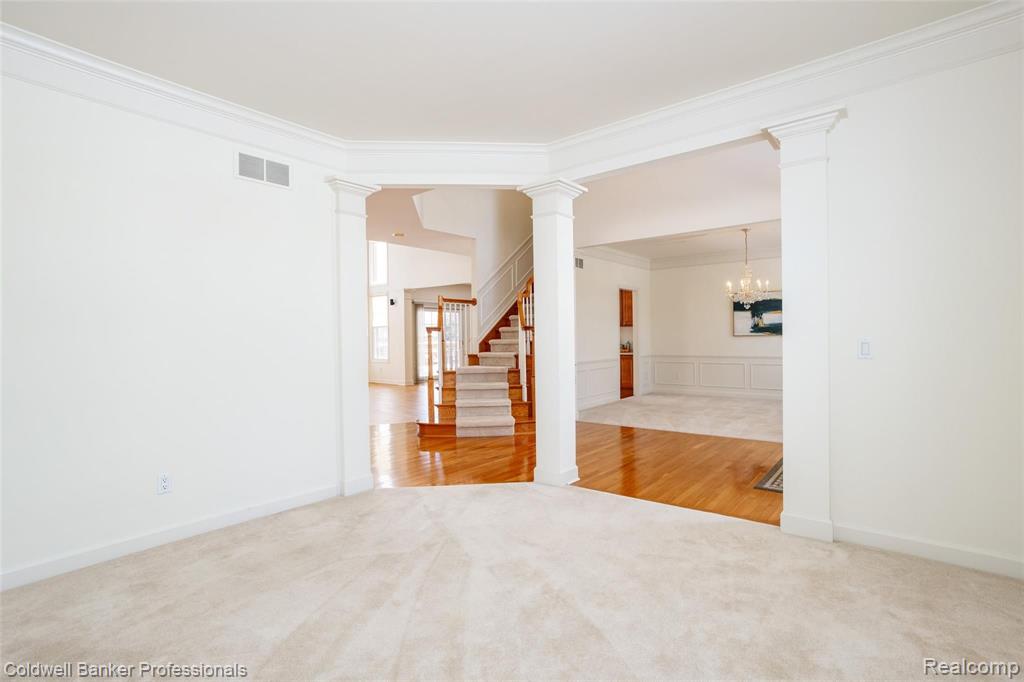 17234 Orchard Ridge Road Northville, MI 48168 - Photo 17 of 57 Gallery Image 17