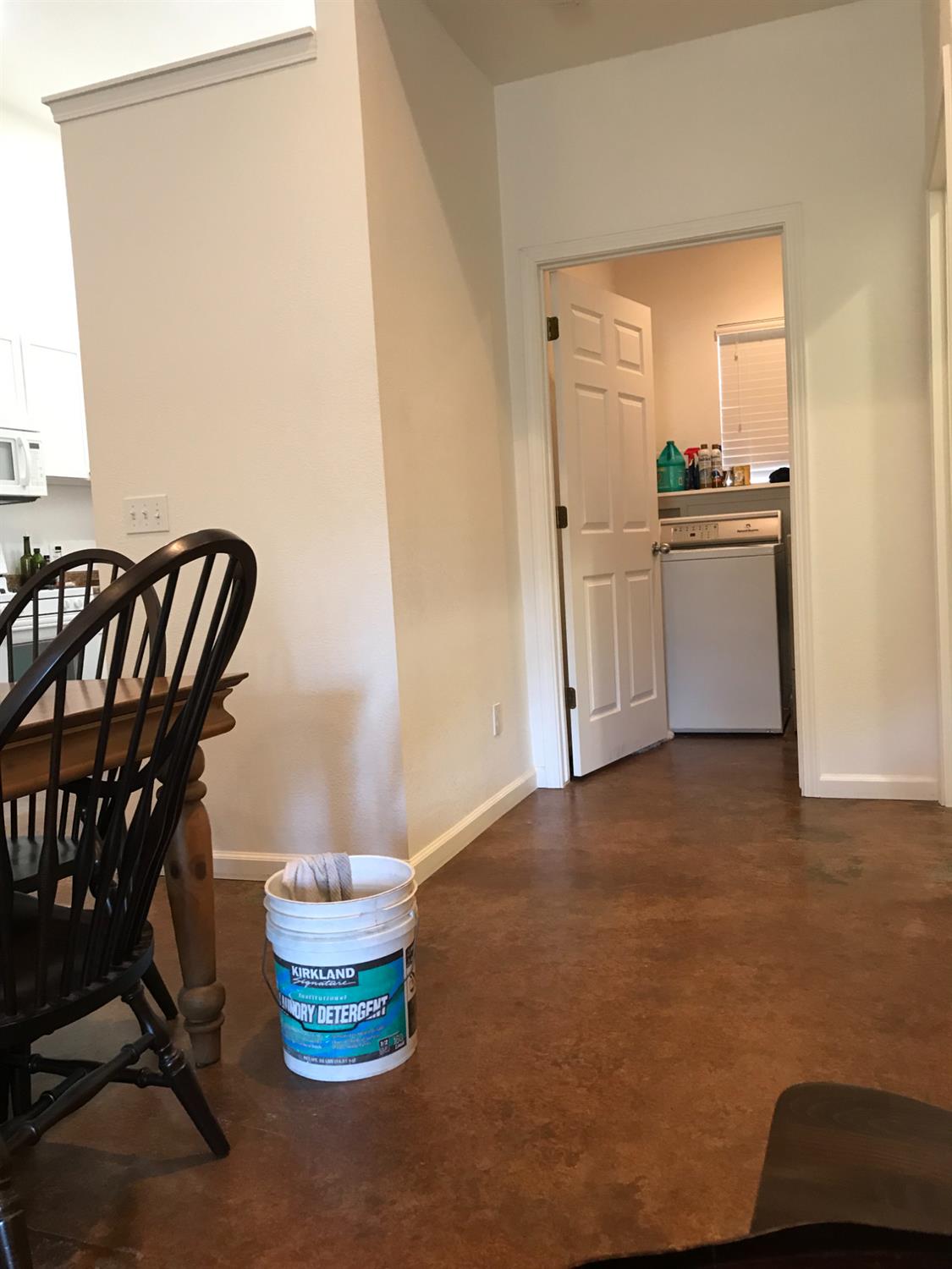 18490 Railbed Road Jamestown, CA 95327 - Photo 51 of 53 a kitchen with a table and chairs