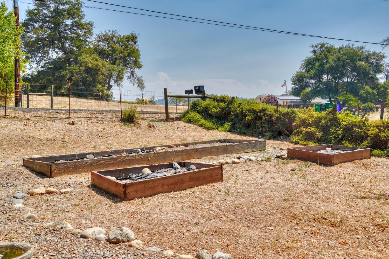 18490 Railbed Road Jamestown, CA 95327 - Photo 8 of 53