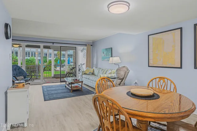 $229,990 | 102 River Bend Road, Unit A, Welaka, FL 32193