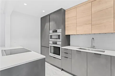 $550,000 | 6 Ellsworth Terrace, Pittsburgh, PA 15213